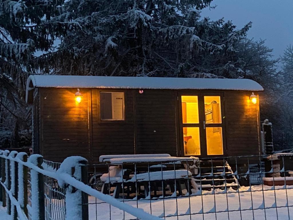 Pipowagen Monceau-En-Ardenne Villa Bièvre Екстериор снимка