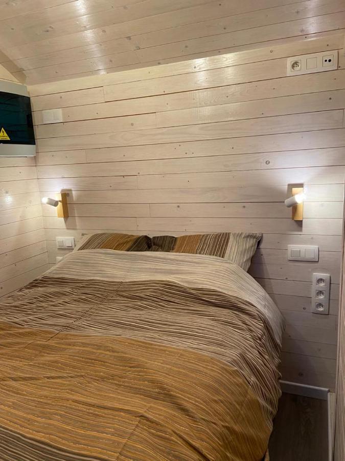 Pipowagen Monceau-En-Ardenne Villa Bièvre Екстериор снимка